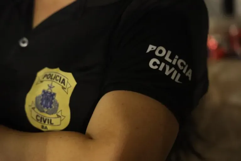 Homem é preso em flagrante por agredir companheira em Pindobaçu