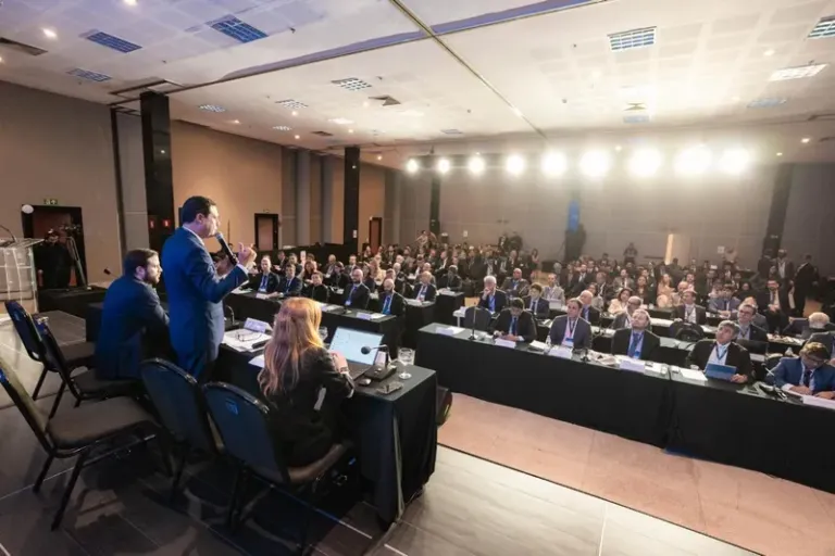 Representantes da Bahia participam da primeira reunião do Conselho Superior do IBS, que deverá arrecadar cerca de R$ 1 trilhão