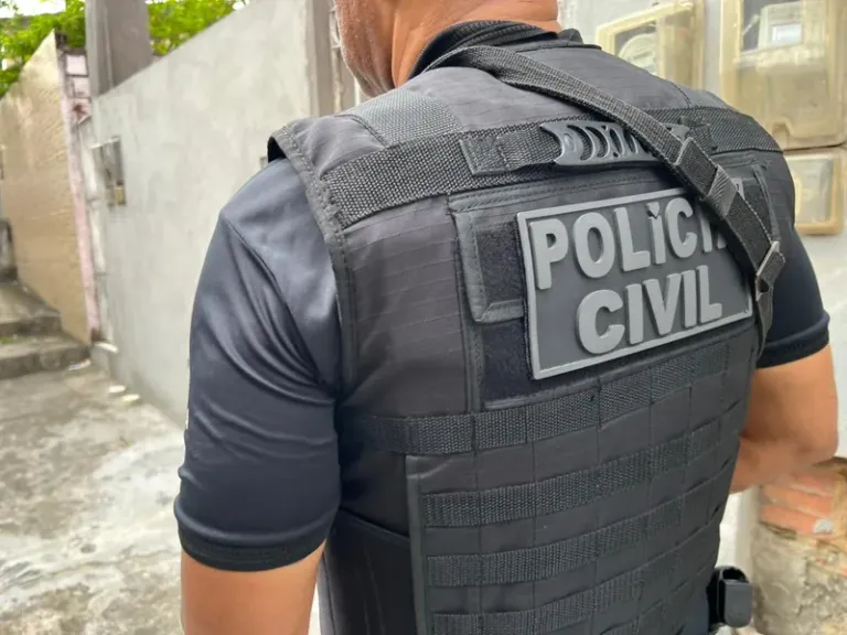 Homem é preso em flagrante por violência doméstica em Camaçari