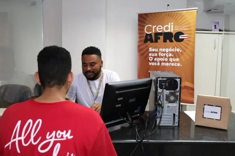 Sepromi lidera avaliação do PPA 2025 com o programa Bahia Antirracista e políticas de apoio ao afroempreendedorismo