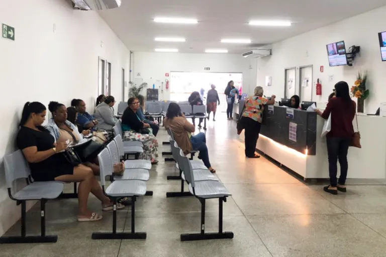 Abertura do Março Lilás registra grande procura nas unidades da Fundação Hospitalar