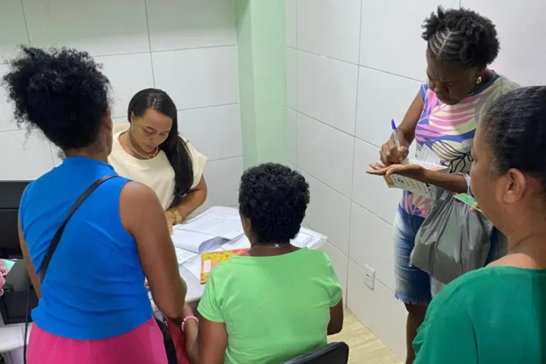 Março Lilás transforma vidas e fortalece a saúde da mulher em Feira de Santana