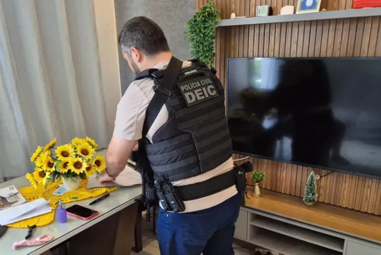 Polícia Civil apreende bens em investigação de desvio milionário em Salvador