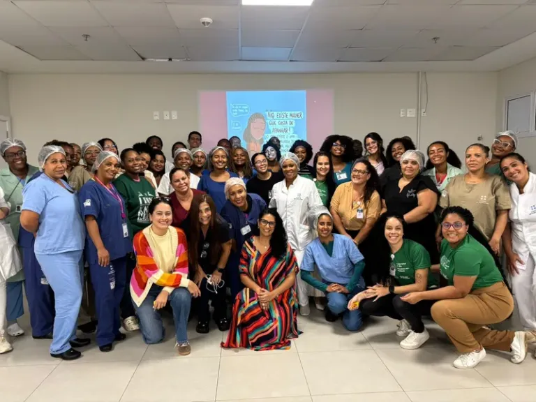 Treinamento no Hospital Metropolitano impulsiona conscientização sobre igualdade de gênero