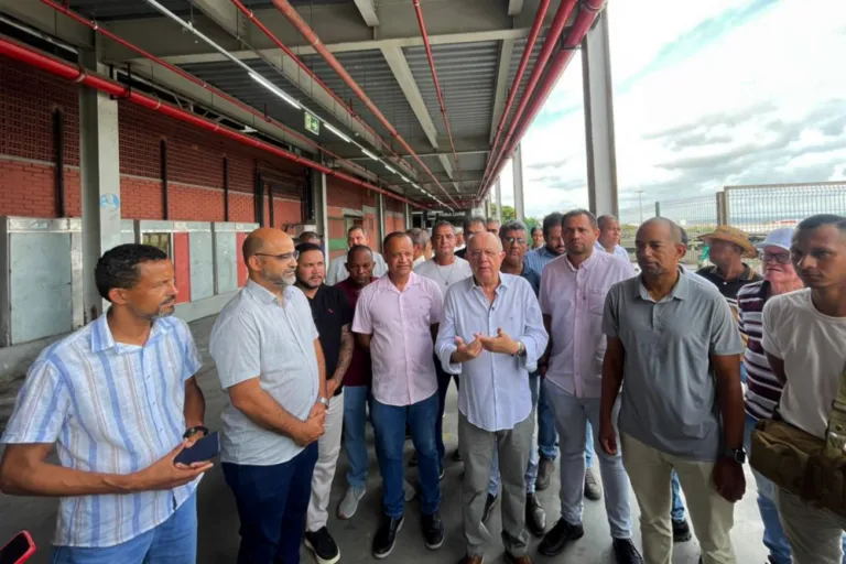 Prefeitura entrega melhorias e anuncia novas intervenções no Centro de Abastecimento