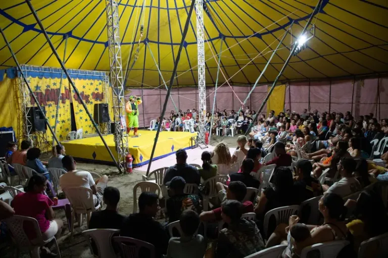 Funceb celebra o Dia do Circo com espetáculo gratuito em Camaçari