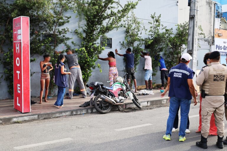 Operação integrada reforça fiscalização no entorno da rodoviária de Feira de Santana