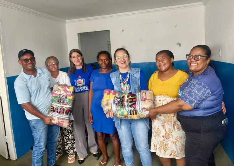 Famílias de Itamotinga recebem cestas básicas por meio de parceria entre Bahia Sem Fome e Juazeiro Sem Fome