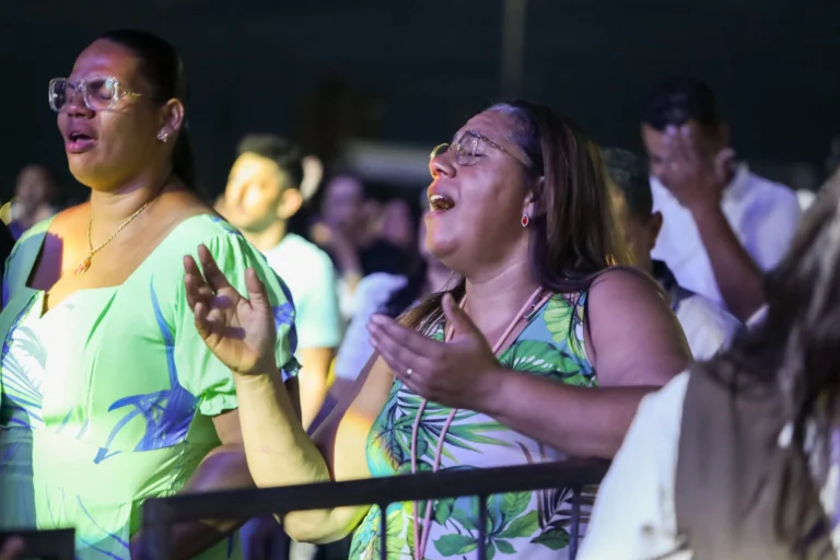 Orla de Juazeiro se transforma em palco de fé, adoração e solidariedade no Bahia Gospel Festival 2026