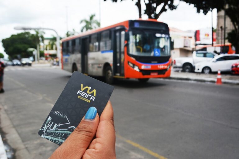 Estudantes podem revalidar Cartão Via Feira até 31 de março