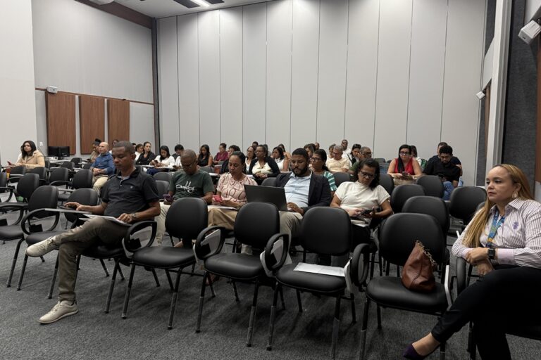 Seduc promove formação sobre o PDDE e fortalece gestão escolar entre municípios