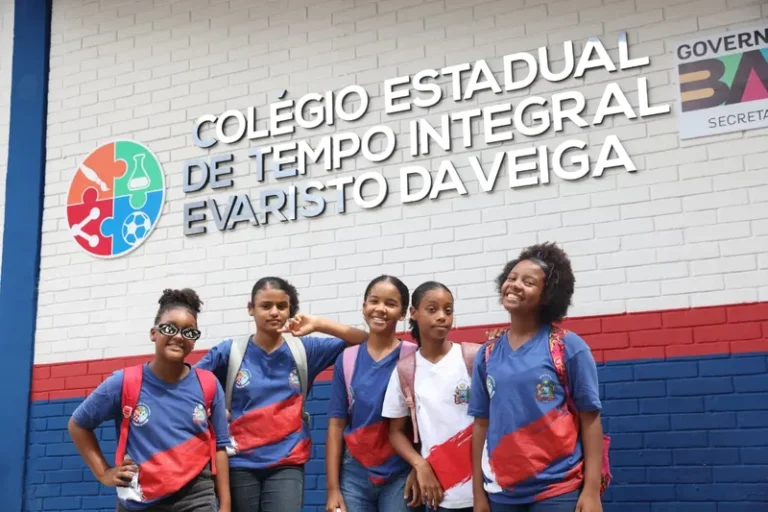 Modernizadas, escolas estaduais ampliam oferta de ensino em tempo integral em Salvador