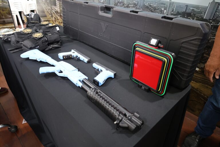 Feira de Santana recebe equipamentos com inteligência artificial para treinar Guarda Municipal