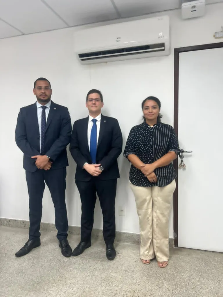 OAB Feira: membros da diretoria se reúnem com juiz titular da Vara de Execuções Penais