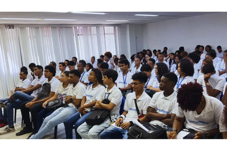 Após 18 meses, mais de 500 participantes concluem formação como Jovem Aprendiz Empreendedor