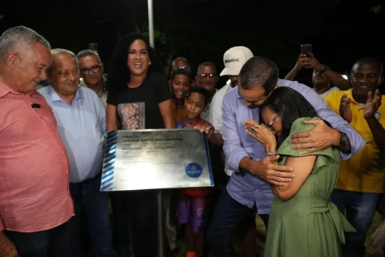 Prefeitura entrega à população do Vale dos Lagos novo espaço de convivência e lazer