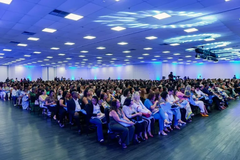 Prefeitura de Salvador convoca 81 enfermeiros e nomeia mais 29 profissionais para a saúde municipal