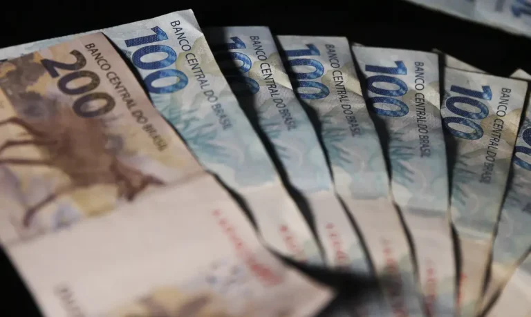 Reforma tributária expõe desafios em automatização de empresas