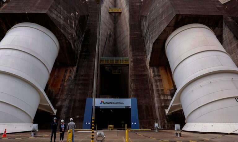 Energia solar em Itaipu tem potencial para dobrar capacidade da usina