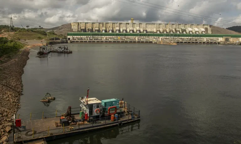 Aneel define que maio terá bandeira tarifária amarela