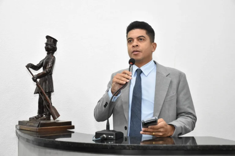 Câmara aprova prioridade de matrícula para que irmãos estudem na mesma escola