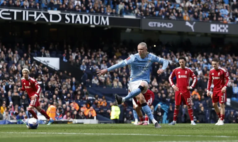 Haaland brilha e City bate Liverpool nas quartas da Copa da Inglaterra