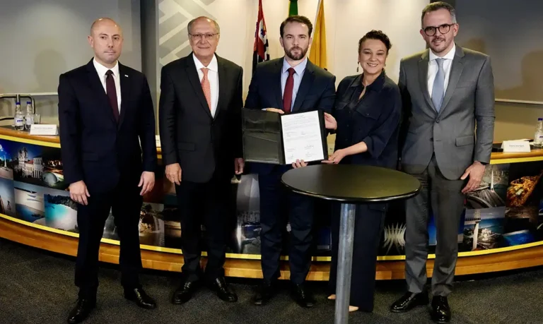 BB concede crédito para participação de SP no túnel Santos-Guarujá