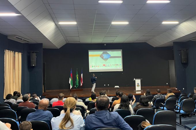 Fundação promove palestra sobre negócios para empresários e apresenta o Programa Abraçar da FSVC