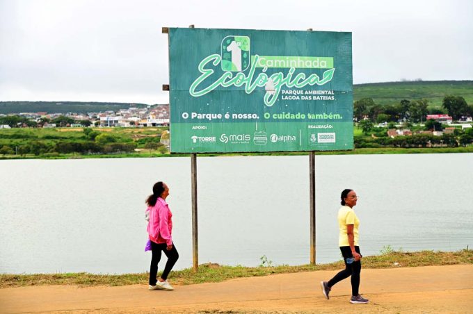 Lagoa das Bateias recebe 1ª Caminhada Ecológica para conscientizar população sobre cuidado e importância do espaço