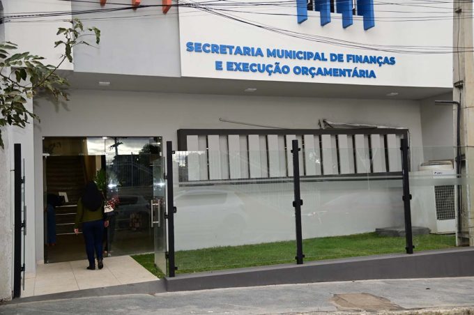 Prefeitura de Vitória da Conquista autoriza realização de concurso público na Secretaria Municipal de Finanças