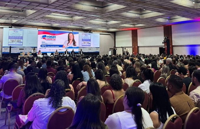 Smed participa de Fórum da Undime em Salvador para construção do Plano Municipal de Educação