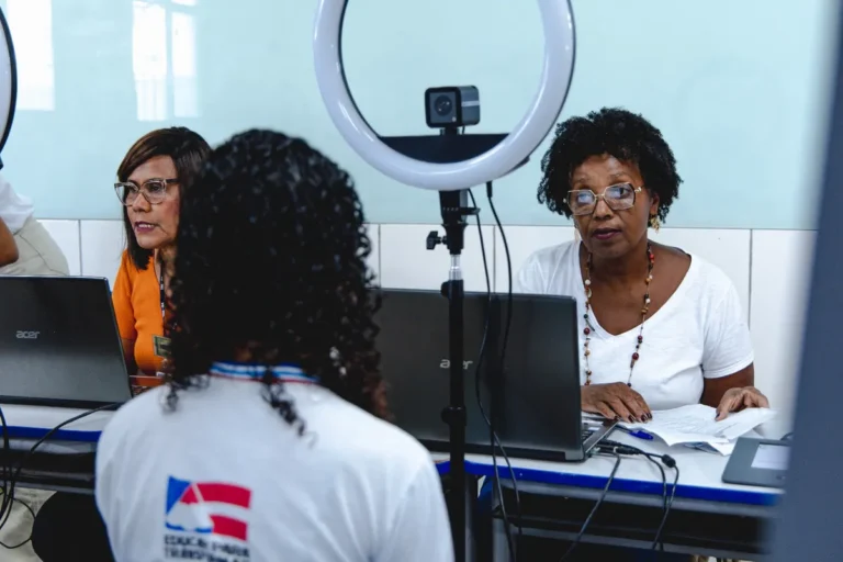 Alagoinhas recebe Caravana de Direitos Humanos com emissão de documentos e atendimento jurídico