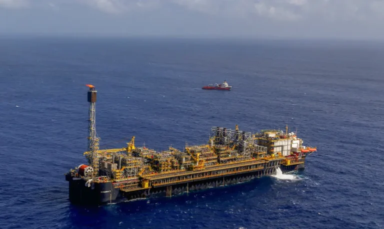 ANP aprova estudos sobre bloco no pré-sal da Bacia de Santos