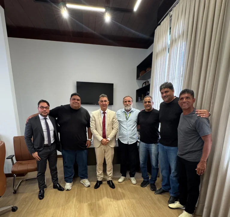 Proposta de criação de associação de ex-atletas do Fluminense de Feira é discutida na Câmara