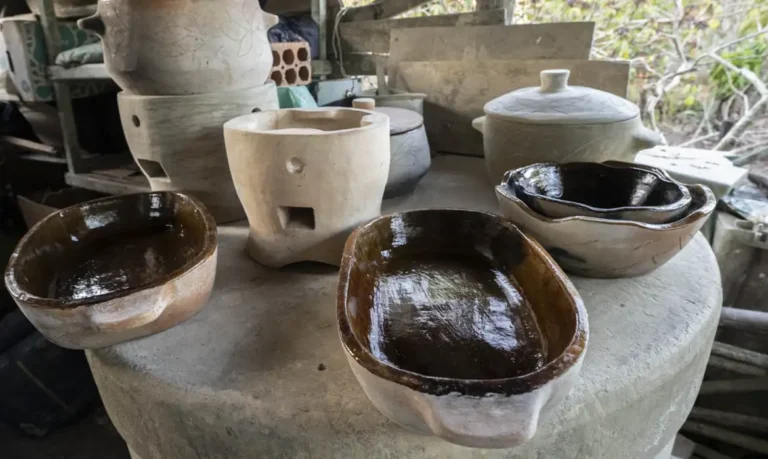 Louceiras de Maruanum, Amapá, abrem exposição no Rio