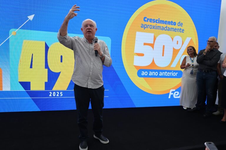 Feira de Santana supera meta e registra avanço histórico na alfabetização