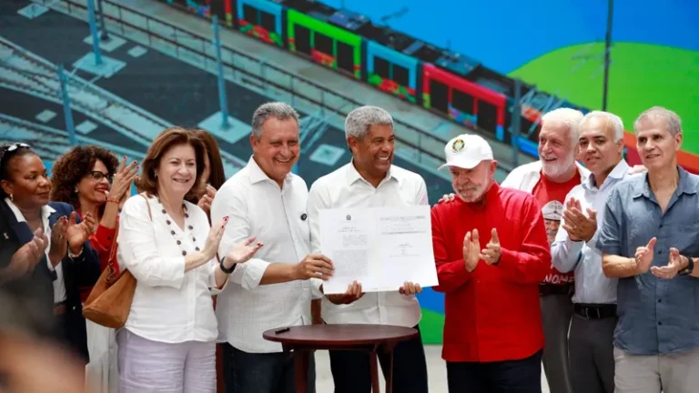 Contenção de encostas e macrodrenagem avançam e ampliam segurança em áreas de risco