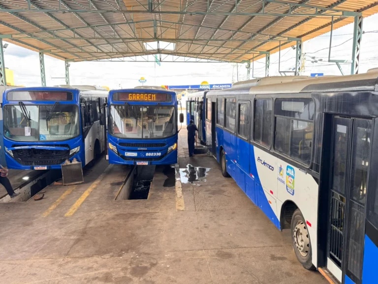 Prefeitura de Juazeiro interdita pontilhão próximo da AABB para manutenção na Avenida Raul Alves