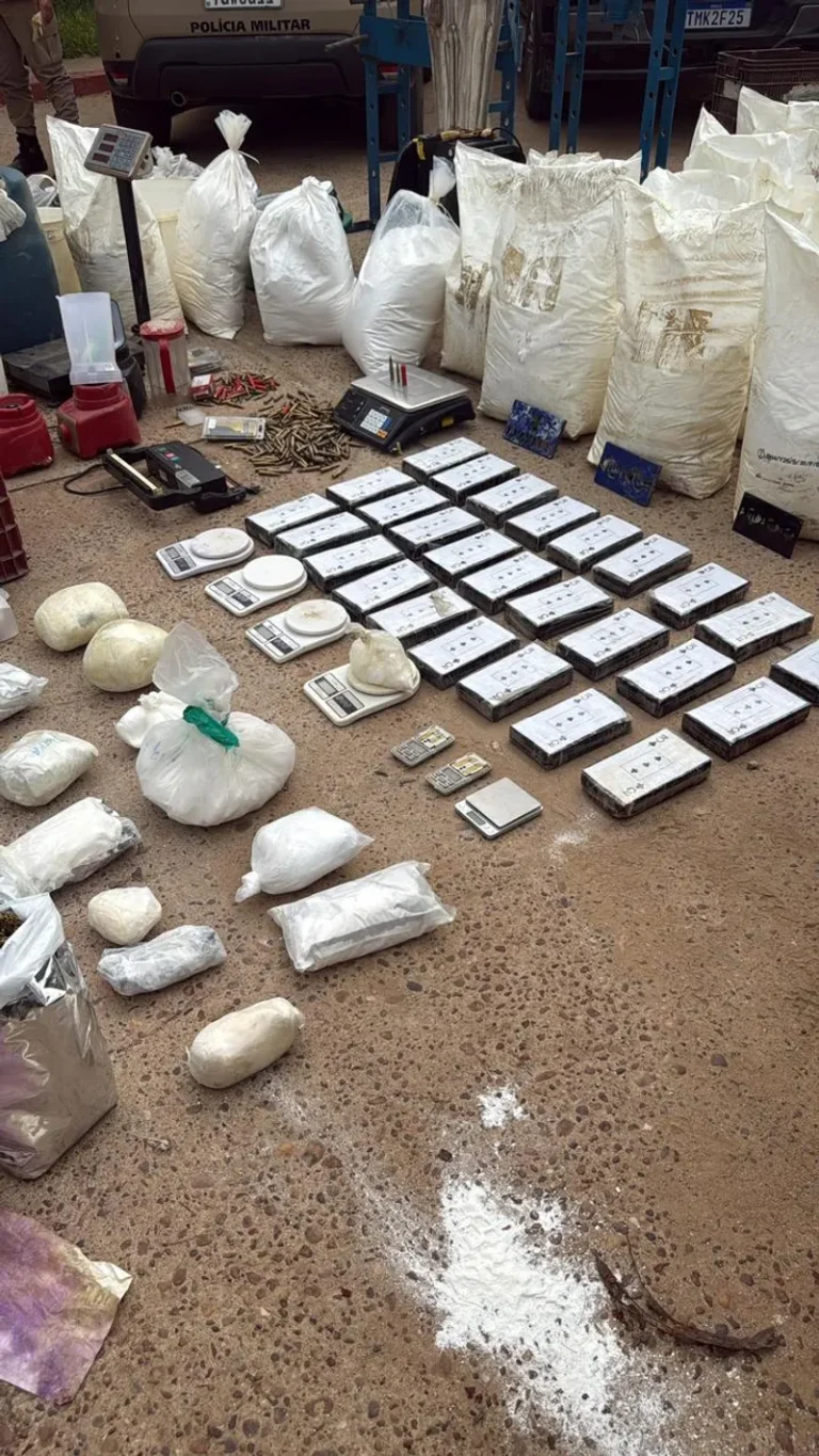 Laboratório é desarticulado com mais de uma tonelada de drogas em Juazeiro