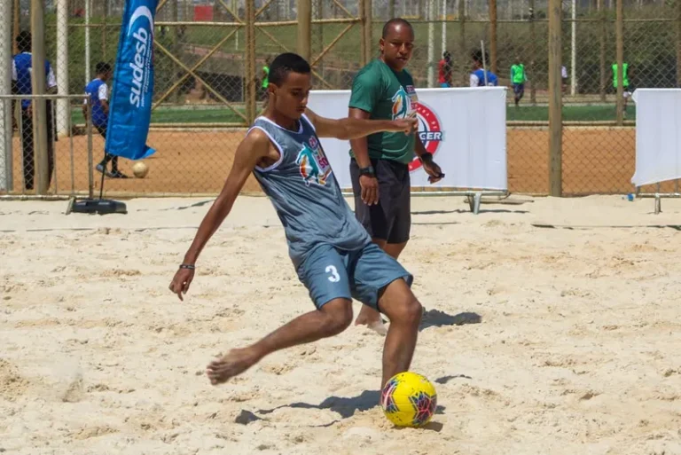 2ª Copa Sub-20 de Beach Soccer acontece neste final de semana na Orla de Salvador