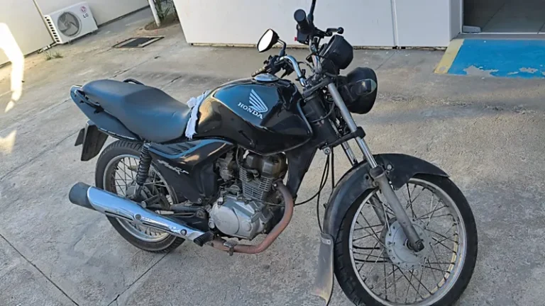 Motocicleta com sinais de adulteração é apreendida em Serrinha