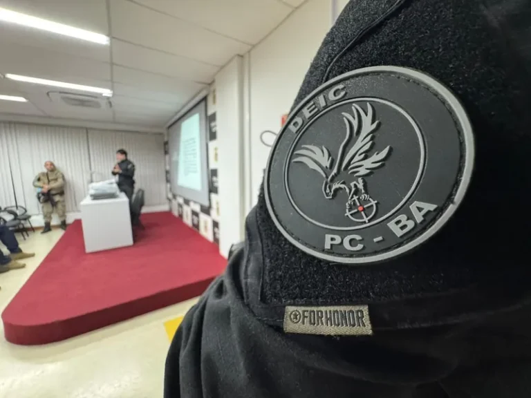 Operação Disconnected prende três suspeitos de furtos de celulares em centro de distribuição na Bahia