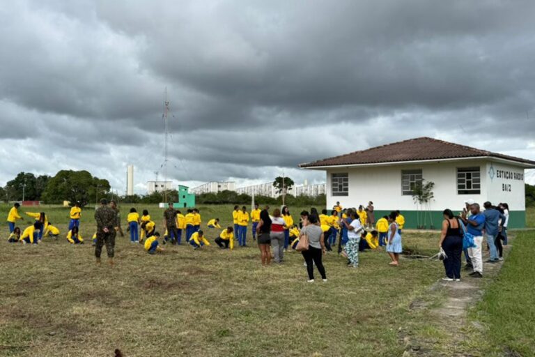 Jovens do Abrigo Raul Freire e do CREAS participam do PROFESP