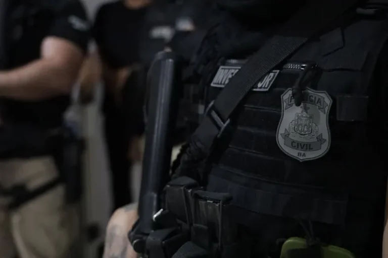 Suspeito de participação em homicídio é preso no bairro da Federação