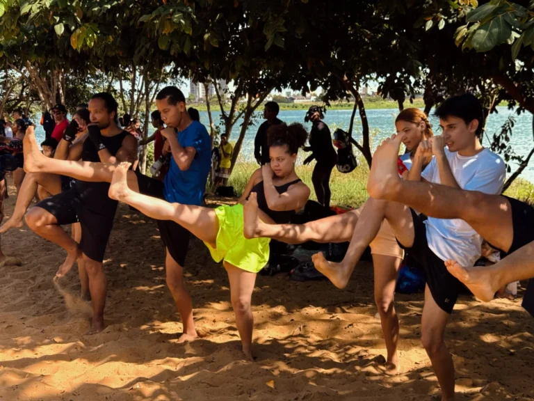 Viva Ilha: Prefeitura de Juazeiro leva aulão gratuito de boxe para a Ilha do Fogo