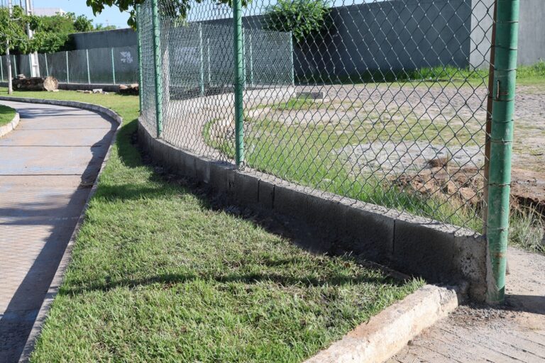 Mureta do Parque do Geladinho entra em fase final de construção