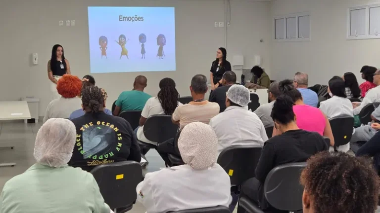 Hospital Metropolitano promove treinamento de Comunicação Não Violenta para fortalecer relações no ambiente hospitalar