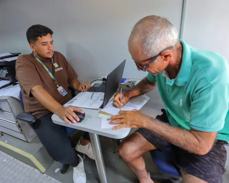 Prefeitura Presente leva serviços de assistência social e garantia de direitos a Carnaíba do Sertão neste sábado (25)