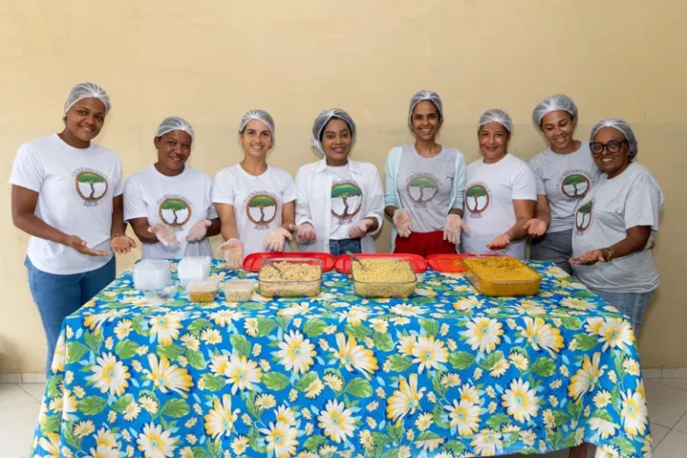 Associação da Jaqueira transforma produção agroecológica em comida para famílias em situação de vulnerabilidade