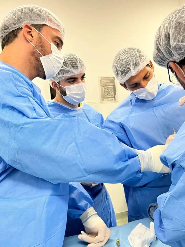Hospital Ortopédico da Bahia realiza primeira artroscopia de punho do SUS do Estado